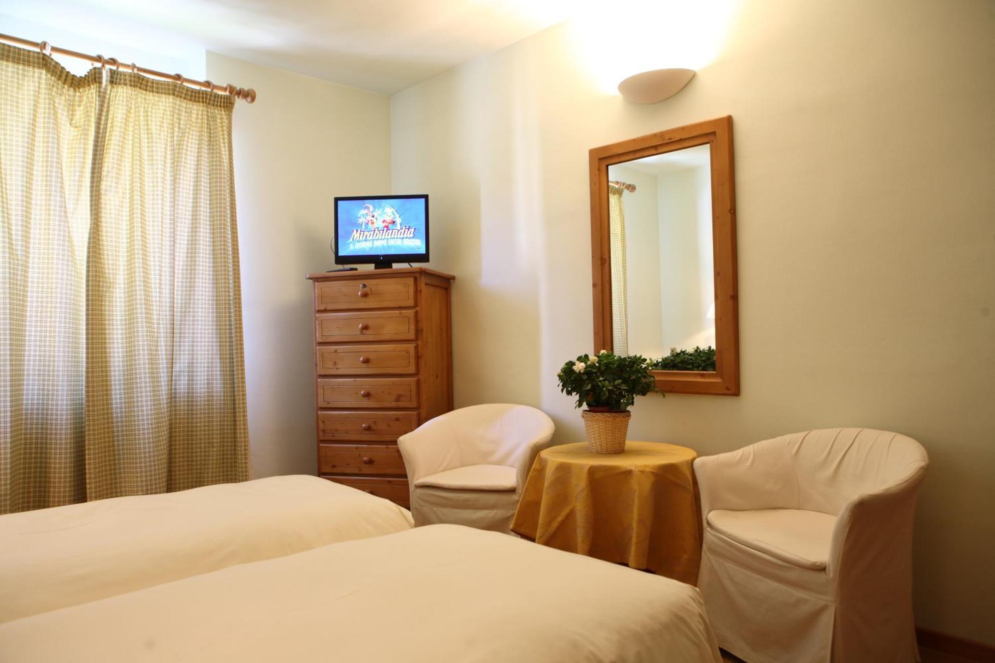 Gressoney-la-Trinité Hotel Residence Valverde מראה חיצוני תמונה