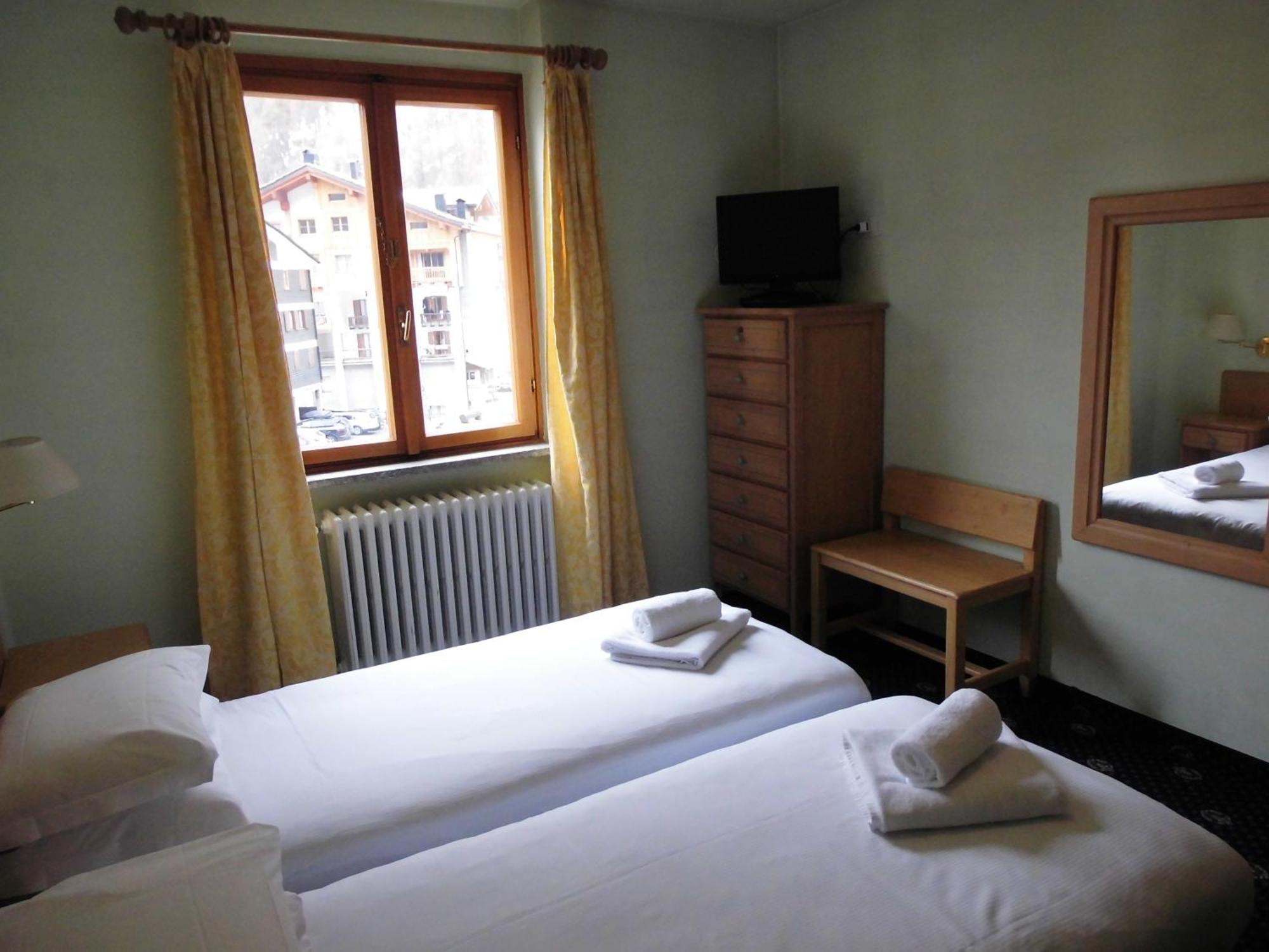 Gressoney-la-Trinité Hotel Residence Valverde מראה חיצוני תמונה